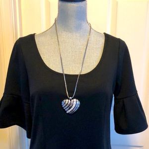 EsMar Silvertone heart necklace & earrings